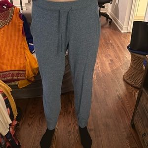 Lululemon joggers
